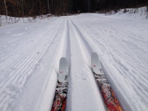 Low angle groomer